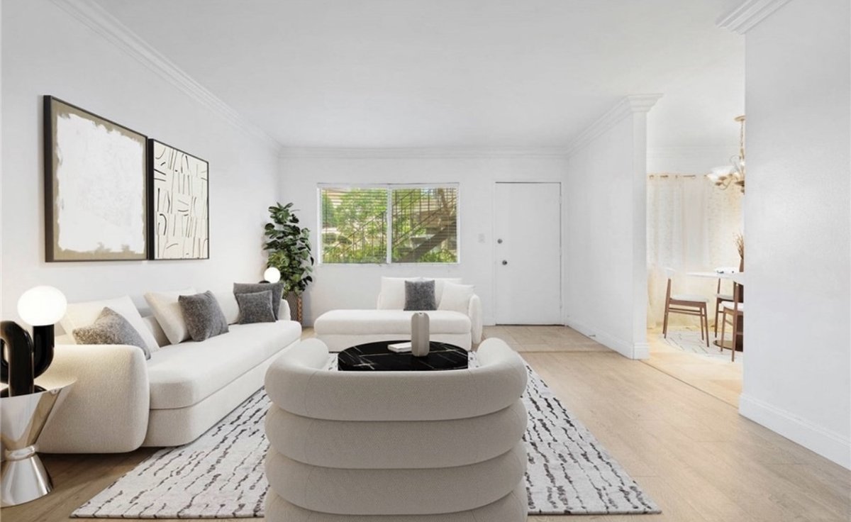 7000 S La Cienega Blvd, Unit 13, North Inglewood Neighborhood